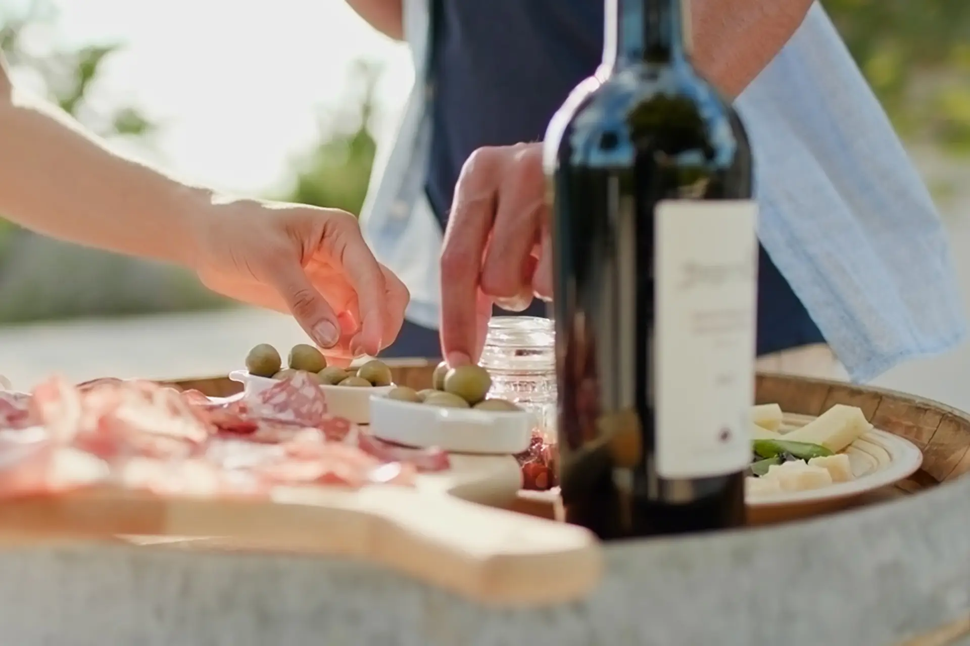 Il pranzo met wijn in Italië
